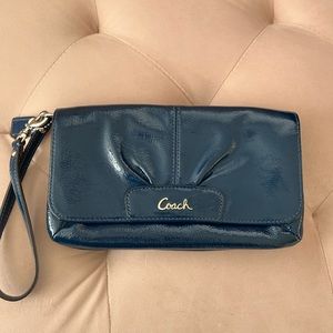 Coach Ashley Wristlet patent leather Navy